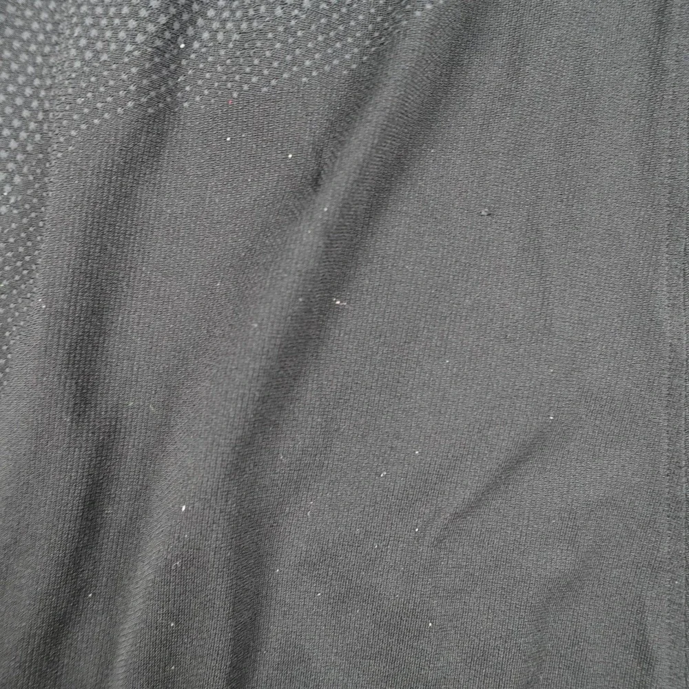 Under Armour Shorts Mens Small Black HeatGear Fitted Threadborne Vanish Seamless